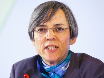 Die Sportfunktionärin und Menschenrechtsanwältin: Sylvia Schenk. Die Sportfunktionärin und Menschenrechtsanwältin: Sylvia Schenk.