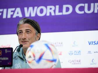 Der Schweizer Trainer Murat Yakin geht selbstbewusst in die WM. Der Schweizer Trainer Murat Yakin geht selbstbewusst in die WM.