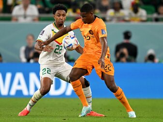 Ist fit für Spiel zwei: Senegals Abdou Diallo (l). Ist fit für Spiel zwei: Senegals Abdou Diallo (l).
