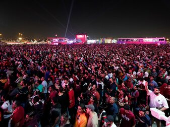 Großer Andrang beim Fanfest in Doha. Großer Andrang beim Fanfest in Doha.