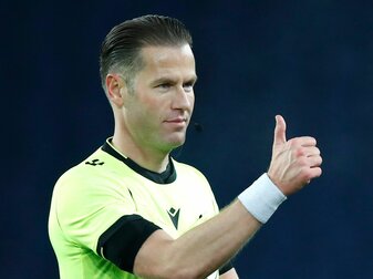 Wird das Spiel der DFB-Auswahl gegen Spanien leiten: Schiedsrichter Danny Makkelie. Wird das Spiel der DFB-Auswahl gegen Spanien leiten: Schiedsrichter Danny Makkelie.