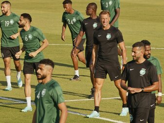 Saudi-Arabien vor Duell gegen Polen: "Wir glauben an uns" Saudi-Arabien vor Duell gegen Polen: "Wir glauben an uns"
