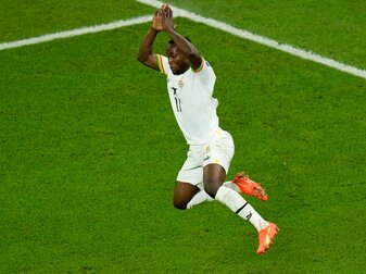 Ghanas Osman Bukari feiert den zweiten Treffer seiner Mannschaft gegen Portugal. Ghanas Osman Bukari feiert den zweiten Treffer seiner Mannschaft gegen Portugal.