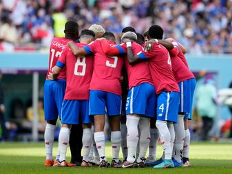 Costa Ricas Spieler rechnen sich auch Chancen gegen Deutschland aus. Costa Ricas Spieler rechnen sich auch Chancen gegen Deutschland aus.