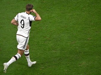 Die internationalen Medien beschäftigen sich natürlich auch viel mit Niclas Füllkrug. Die internationalen Medien beschäftigen sich natürlich auch viel mit Niclas Füllkrug.