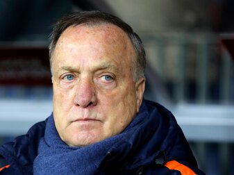 Dick Advocaat hat in seinem Leben schon viele Vereine trainiert, darunter die Nationalmannschaften Serbiens, Belgiens und der Niederlande. Dick Advocaat hat in seinem Leben schon viele Vereine trainiert, darunter die Nationalmannschaften Serbiens, Belgiens und der Niederlande.