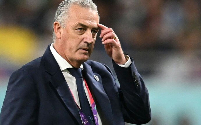Ecuadors Coach Alfaro lässt Zukunft offen