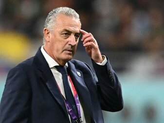 Ecuadors Coach Alfaro lässt Zukunft offen Ecuadors Coach Alfaro lässt Zukunft offen