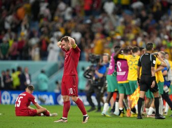 Die Enttäuschung über das WM-Aus sitzt auch bei Christian Eriksen (M) tief. Die Enttäuschung über das WM-Aus sitzt auch bei Christian Eriksen (M) tief.