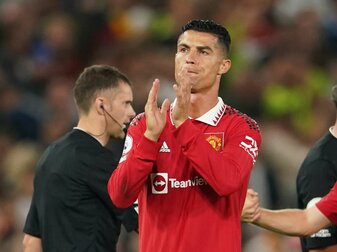 Soll das Angebot eines Clubs in Saudi Arabien abgelehnt haben: Cristiano Ronaldo. Soll das Angebot eines Clubs in Saudi Arabien abgelehnt haben: Cristiano Ronaldo.