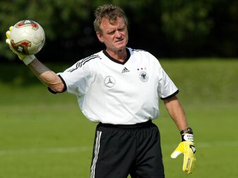 Sepp Maier brachte es im Tor der Nationalmannschaft auf 18 WM-Einsätze. Sepp Maier brachte es im Tor der Nationalmannschaft auf 18 WM-Einsätze.