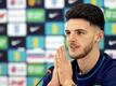 Trifft mit England im Achtelfinale auf Senegal: Declan Rice spricht auf der Pressekonferenz.