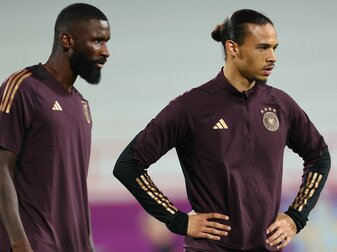 Leroy Sané (r) steht gegen Costa Rica in der Startelf. Leroy Sané (r) steht gegen Costa Rica in der Startelf.