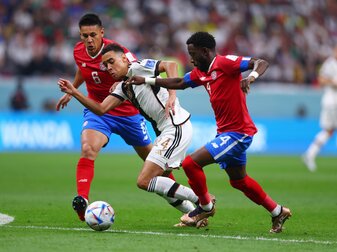 Trotz hohem Einsatz traf er nicht: Jamal Musiala (M). Trotz hohem Einsatz traf er nicht: Jamal Musiala (M).