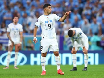 Mit Uruguays Luis Suárez hat Ghanas Trainer Otto Addo noch eine Rechnung offen. Mit Uruguays Luis Suárez hat Ghanas Trainer Otto Addo noch eine Rechnung offen.