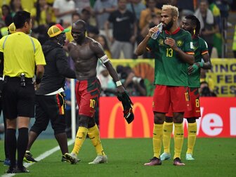 Kamerun besiegt Brasilien, scheidet aber aus Kamerun besiegt Brasilien, scheidet aber aus