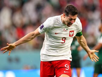Ist mit Polen im Spiel gegen Frankreich nicht der Favorit: Robert Lewandowski. Ist mit Polen im Spiel gegen Frankreich nicht der Favorit: Robert Lewandowski.