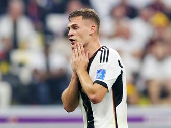 Kimmich kämpferisch: "Aufgeben ist niemals eine Option" Kimmich kämpferisch: "Aufgeben ist niemals eine Option"