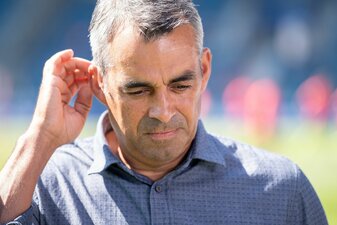 Der frühere DFB-Sportdirektor hofft auf eine Zukunft von Hansi Flick als Bundestrainer. Der frühere DFB-Sportdirektor hofft auf eine Zukunft von Hansi Flick als Bundestrainer.