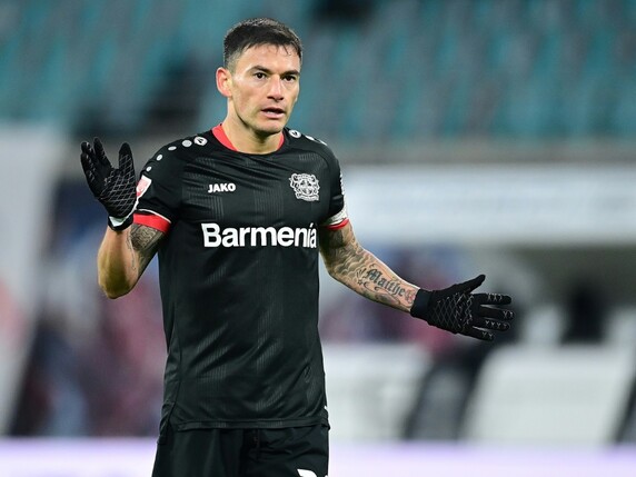 Wadenprobleme: Bayers Aranguiz setzt mit dem Training aus