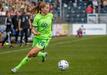 Wolfsburgs Tabea Waßmuth traf beim 3:0-Sieg gegen Meppen doppelt.