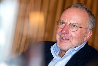 Karl-Heinz Rummenigge, ehemaliger Nationalspieler. Karl-Heinz Rummenigge, ehemaliger Nationalspieler.
