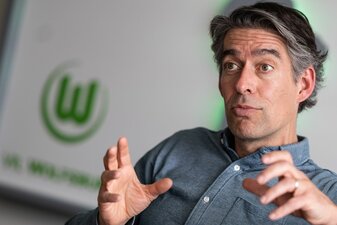 Michael Meeske ist der Geschäftsführer des VfL Wolfsburg. Michael Meeske ist der Geschäftsführer des VfL Wolfsburg.