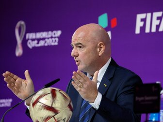 "Unglaublicher Erfolg": Infantino zieht positives WM-Fazit "Unglaublicher Erfolg": Infantino zieht positives WM-Fazit
