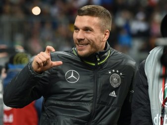 Lukas Podolski glaubt weiter an eine EM-Nominierung (Quelle: SID-IMAGES) Lukas Podolski glaubt weiter an eine EM-Nominierung (Quelle: SID-IMAGES)