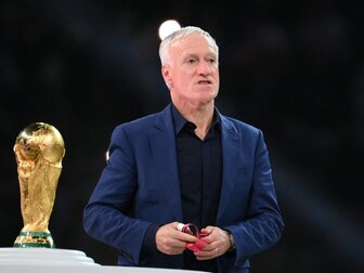 Nach Finalniederlage: Deschamps lässt Zukunft weiter offen Nach Finalniederlage: Deschamps lässt Zukunft weiter offen