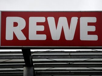 Rewe-Chef über Ausstieg beim DFB: "Mir hat es gereicht" Rewe-Chef über Ausstieg beim DFB: "Mir hat es gereicht"