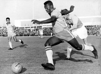 In der Fußballwelt herrscht nach dem Tod von Pelé große Trauer. In der Fußballwelt herrscht nach dem Tod von Pelé große Trauer.