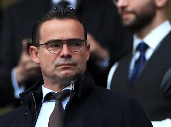 Marc Overmars ist der Technische Direktor des Royal Antwerpen FC. Marc Overmars ist der Technische Direktor des Royal Antwerpen FC.