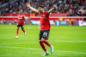 Der Argentinier Exequiel Palacios spielt in der Bundesliga für Bayer Leverkusen. Der Argentinier Exequiel Palacios spielt in der Bundesliga für Bayer Leverkusen.
