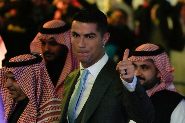 Superstar Cristiano Ronaldo wurde bei seinem neuen Club vorgestellt.
