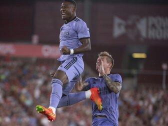 Alaba über Kroos: "Noch ein paar Jahre im Tank" Alaba über Kroos: "Noch ein paar Jahre im Tank"