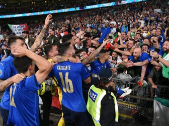 Studie: 840.000 Coronafälle durch Fußball-EM Studie: 840.000 Coronafälle durch Fußball-EM