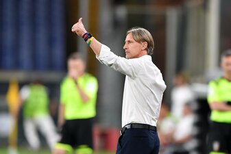 Davide Nicola kehrt nach nur zwei Tagen als Trainer bei US Salernitana zurück. Davide Nicola kehrt nach nur zwei Tagen als Trainer bei US Salernitana zurück.