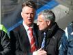Laut Medien löst Mourinho (r.) van Gaal (l.) bei ManU ab (Quelle: PIXATHLON/SID-IMAGES)
<br>© 2016 SID