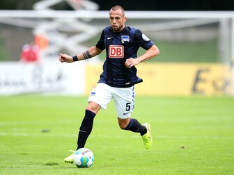 Ex-Bundesligaspieler Heitinga Interimscoach bei Ajax Ex-Bundesligaspieler Heitinga Interimscoach bei Ajax