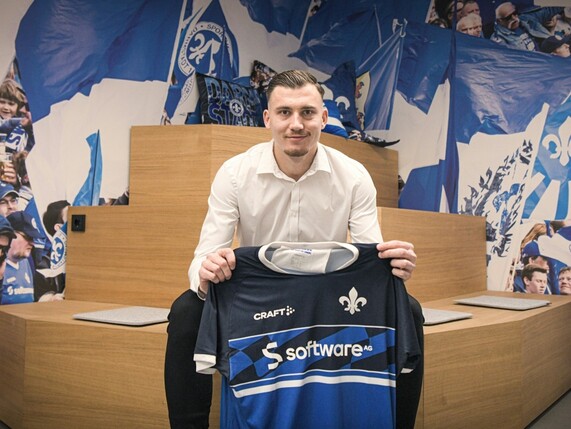 Darmstadt holt Stürmer Stojilkovic