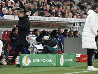 Aytekin nach Beleidigung: "Nicht die Mülleimer der Nation" Aytekin nach Beleidigung: "Nicht die Mülleimer der Nation"