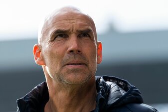 Kann im Pokal gegen den BVB aus dem Vollen schöpfen: Bochum-Coach Thomas Letsch. Kann im Pokal gegen den BVB aus dem Vollen schöpfen: Bochum-Coach Thomas Letsch.