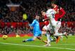 Ein Eigentor von Raphael Varane brachte Manchester United gegen Leeds mit zwei Toren in Rückstand.