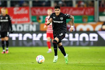Bleibt Bayer Leverkusen erhalten: Piero Hincapie. Bleibt Bayer Leverkusen erhalten: Piero Hincapie.