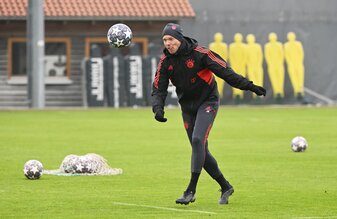 Fokus auf PSG: Bayern-Trainer Julian Nagelsmann schießt sich für den Kracher in Paris ein. Fokus auf PSG: Bayern-Trainer Julian Nagelsmann schießt sich für den Kracher in Paris ein.