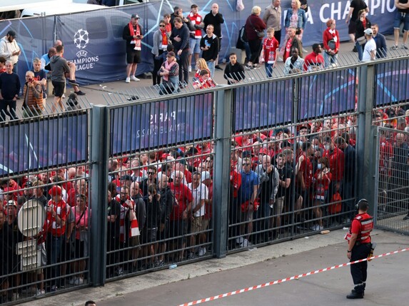 Untersuchung: UEFA für Final-Chaos in Paris verantwortlich