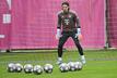 Bayerns Torwart Yann Sommer beim Abschlusstraining vor dem Champions-League-Spiel gegen Paris Saint-Germain.