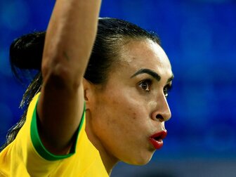 Sechsmalige Weltfußballerin Marta mit Vorlage beim Comeback Sechsmalige Weltfußballerin Marta mit Vorlage beim Comeback