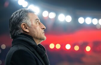 Der Cheftrainer des französischen Erstligisten Paris Saint-Germain: Christophe Galtier. Der Cheftrainer des französischen Erstligisten Paris Saint-Germain: Christophe Galtier.